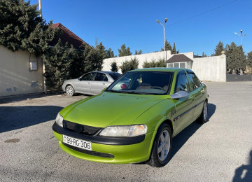 Maşin yaxci veziyyetdedir birdene problemi karopkadir