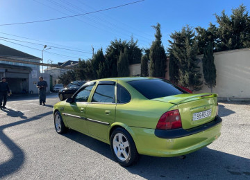 Maşin yaxci veziyyetdedir birdene problemi karopkadir