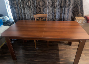 Yataq çarpayısı (açılıb baqlanan mexanizm və matras ilə )