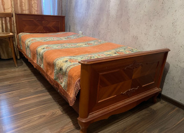 Yataq çarpayısı (açılıb baqlanan mexanizm və matras ilə )