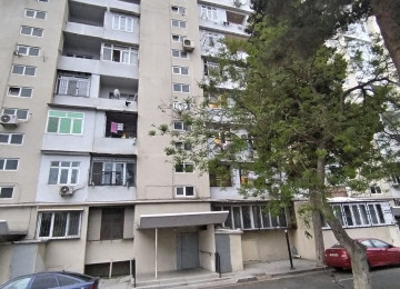 TƏCİLİ… Xətai rayonu İnqilab İsmayilov küçəsi Köhnə Günəşli