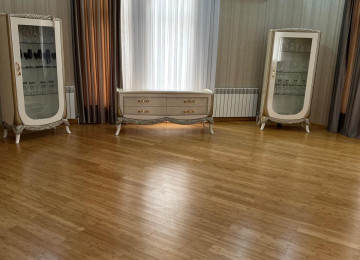 VILLA satılır, 3 mərtəbəli 6 otaqlı Badamdar qəs.3-cü