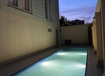 VILLA satılır, 3 mərtəbəli 6 otaqlı Badamdar qəs.3-cü