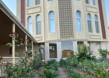 VILLA satılır, 3 mərtəbəli 6 otaqlı Badamdar qəs.3-cü