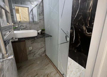 Xətai rayonu Cavanşir küçəsi Gənclik parkının yanında 9