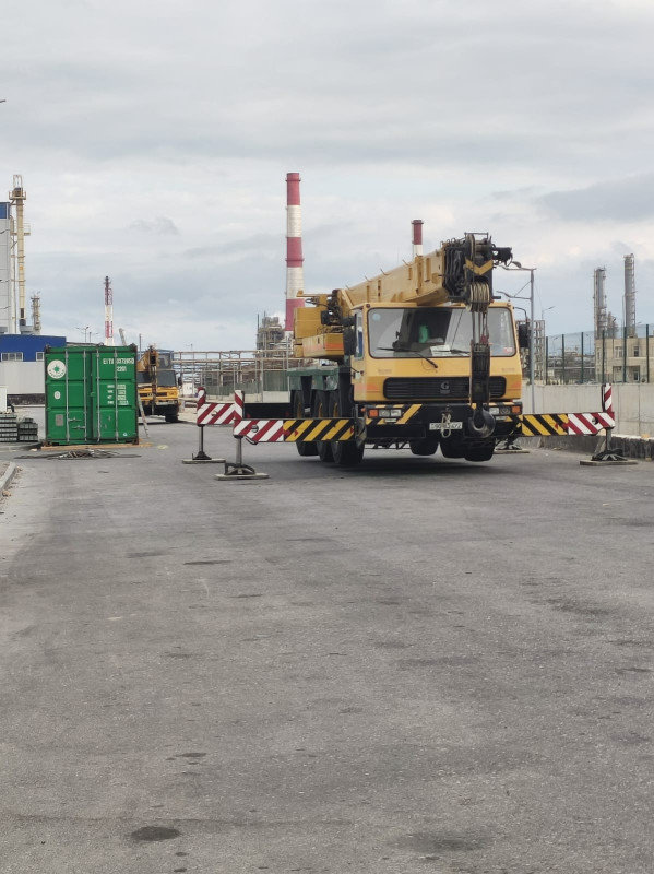 50 Tonluq Avtokran Avtokran "GROVE GMK3050" 50 Tonluq. Oxun uzunluğu 39 m.
