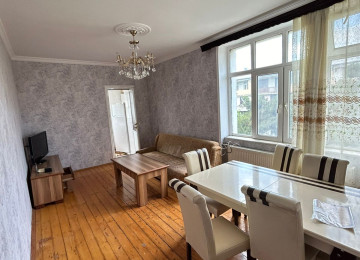 Xlrdalan unibankln yanl 2 otaq 58kv 5 mertebenin 4 cu