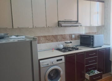 Xlrdalan AAAF PARK 3 otaq Menzil kiraye verlir 88kv 450 azn