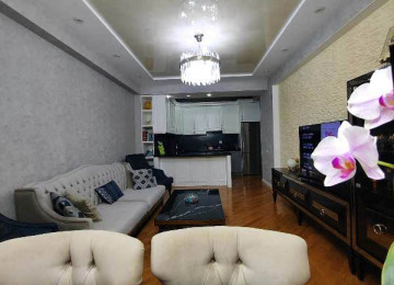 ƏŞYALİ TAM !!! KUPÇALI !!!Xətai rayonu Əhmədli metrosuna