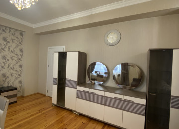 Yeni Yasamal ərazisində yerləşən mənzil kirayə verilir.