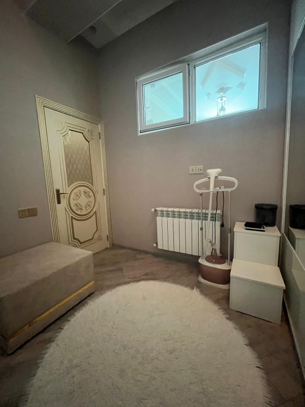 3 OTAQLI,ƏLA TƏMİRLİ MƏNZİL-MASAZIRDA Masazırda Çıxarışlı(Kupçalı)mənzil satılır. Bina Masazırın
