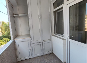 ÇOX TƏCİLİ SATILIR!!! Mənzildə yaşamaq üçün hər bir şərait