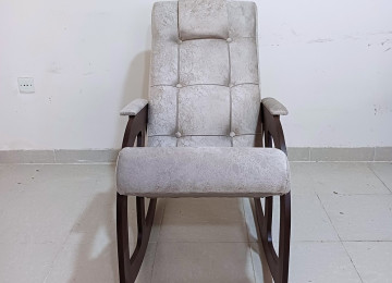 Yepyeni LİZA BOLD Yellənən kresloya sahib olmaq çox asan və