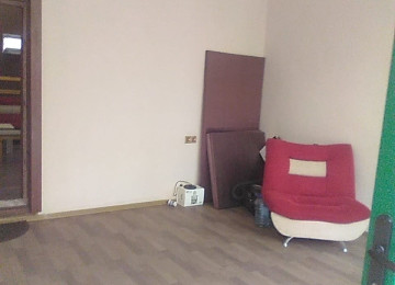 STUDİYA İCARE VERİLİR obyekt icare verilir tam temirlidir