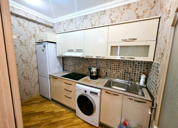 ÇOX TƏCİLİ SATILIR!!!! Yeni Yasamalda, Albali ushaq