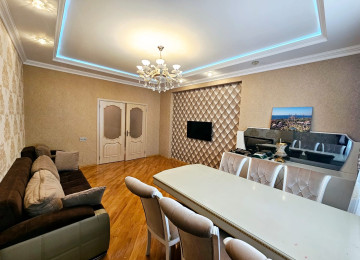 ÇOX TƏCİLİ SATILIR!!!! Yeni Yasamalda, Albali ushaq