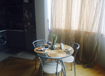 В центре по ул.Рашид Бехбудова 37с рядом с универститетом