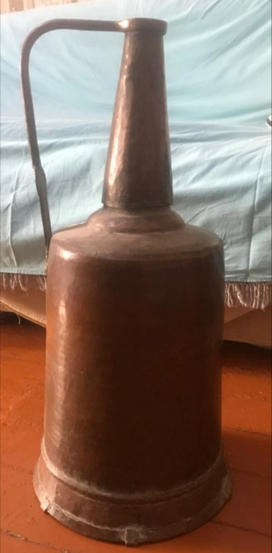 Təmiz mis səhəhg antik 1956 cı ilin səhəngidir. 15 litr su