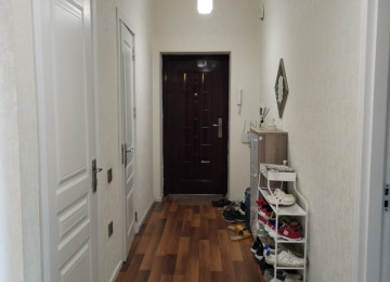 Xətai r-nu Gənclik Parkının üst girişində 12 mərtəbəli