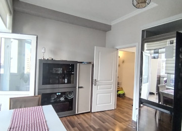 Xətai r-nu Gənclik Parkının üst girişində 12 mərtəbəli