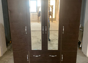 4Qapili Dolab Hazır əldə var Fabrik istehsalı Ölçü