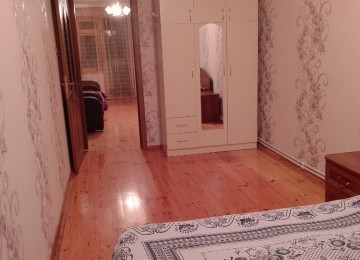 Xlrdalan H.Eliyev parkln duz yanl AAKSES BANKIN yanl xayls