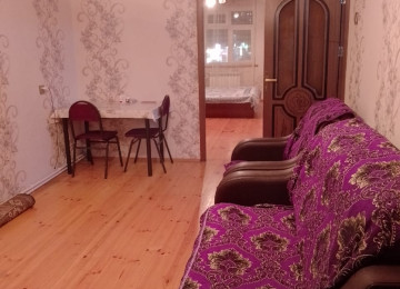 Xlrdalan H.Eliyev parkln duz yanl AAKSES BANKIN yanl xayls