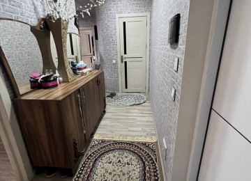 Daxili Kreditlə satılır.Tək şəxsiyyət vəsiqəsi ilə. İlkin