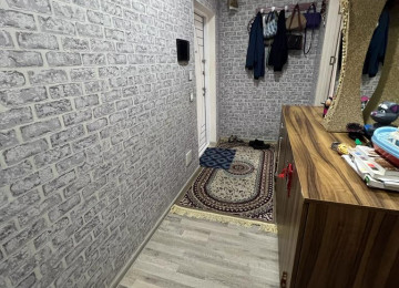 Daxili Kreditlə satılır.Tək şəxsiyyət vəsiqəsi ilə. İlkin