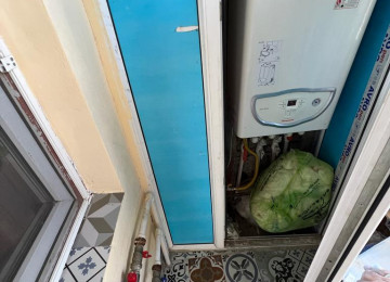 Daxili Kreditlə satılır.Tək şəxsiyyət vəsiqəsi ilə. İlkin