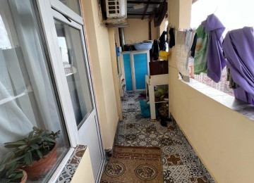 Daxili Kreditlə satılır.Tək şəxsiyyət vəsiqəsi ilə. İlkin