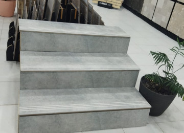 Pilləkan satışı. Komplekt pillə satışı. Keramoqranit