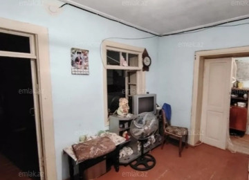 Bileceride ag sarayin yaninda 2.50 sotun icinde 2 otaqli