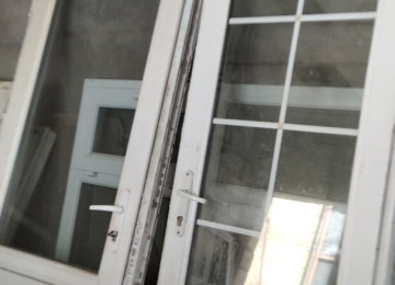 Şəbəkə plastik qapı 76x212 sm, sadə 1 ədəd plastik qapı