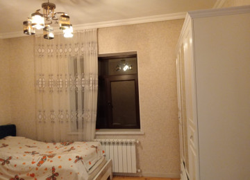 Bizonvnada Mərdəkan körpüsünü keçən kimi əsəs yolun ustündə