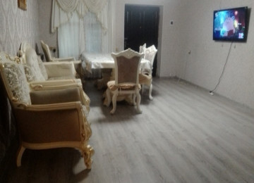 Abşeron rayonu Xırdalan şəhərinin mərkəzində Heydər