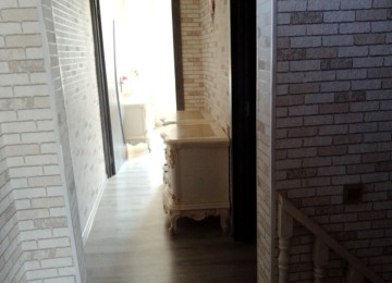 Abşeron rayonu Xırdalan şəhərinin mərkəzində Heydər