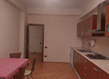 28 may metrosyndan 10 deq məsafədə yerləşən yeni tikili