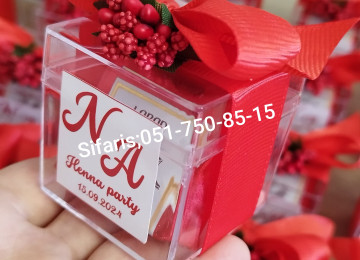 Xina xonca konfetleri sifarisle bezedilir.Sifarisler en az