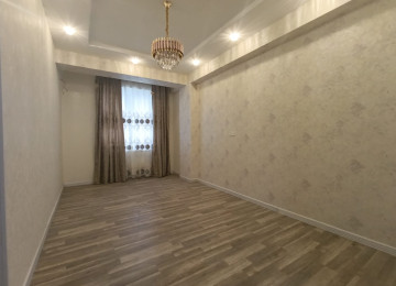 3 otaqlı mənzil 10/4-75 kv.m. Xətai r/n Gəncə pr. ,,,MALİYYƏ ARAYIŞI VAR !!! Xətai r/n. Gəncə pr.-də