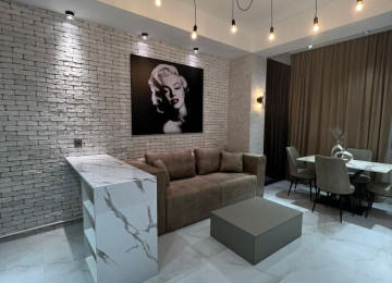 Şərq bazarına yaxın 2 otaqlı Əşyalı Təmirli mənzil Şərq bazarına yaxın 2 otaqlı Əşyalı Təmirli mənzil Lahiyə: