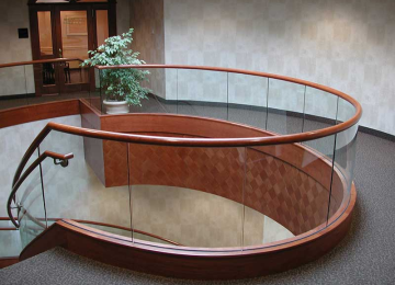 Altek şirkəti olaraq müştərilərimizə hər cür şüşələnmə