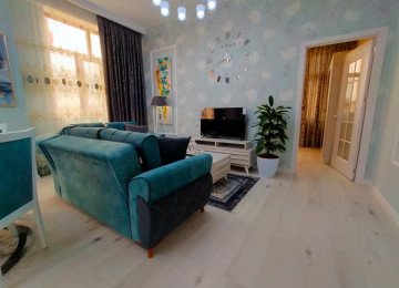 Müalicəvi effektli Duz Gölünün qarşısında ekoloji təmiz,