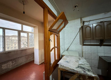 Xətai rayonu, Əhmədli metrosuna 6-7 deqiqelik Məktəblər