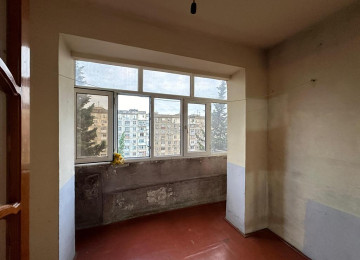 Xətai rayonu, Əhmədli metrosuna 6-7 deqiqelik Məktəblər