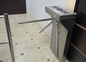 Her nov turniketlerin satisi ve qurasdirilmasi Yuxarida