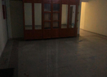 am təmirli və kommunikasiya ilə təmin olunmuş mənzildir.