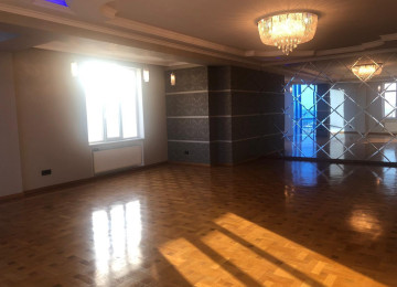 am təmirli və kommunikasiya ilə təmin olunmuş mənzildir.