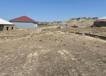 Torpaq təcili satılır. Torpaq sahəsi 3 sotdan ibarət