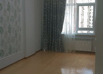 Xlrdalan teze bazarln yanl 1 otaq bos 45kv 350azn qaz islq